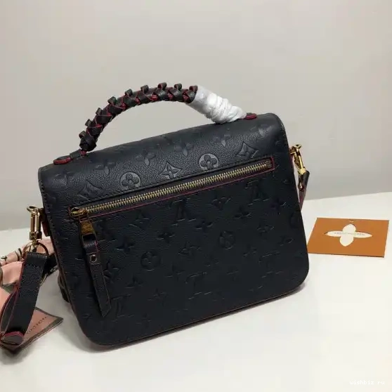 WIS VUITTON METIS LOUIS POCHETTE 0611